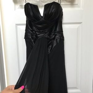 TERANI Black Gown🖤